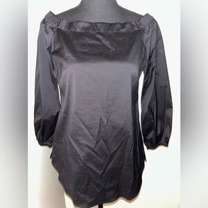 White House Black Market Off Shoulder Blouse. Black. Size medium